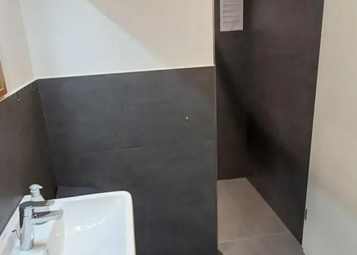 公寓 Bikehikesleep